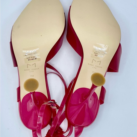 BNWB Marc Fisher  Claudie Jelly Heeled  Sandals Size 7 M - Picture 13 of 17